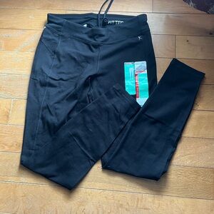 Danskin Women's Essentials Ankle Legging, Black, Black, Size S (4-6) NWT